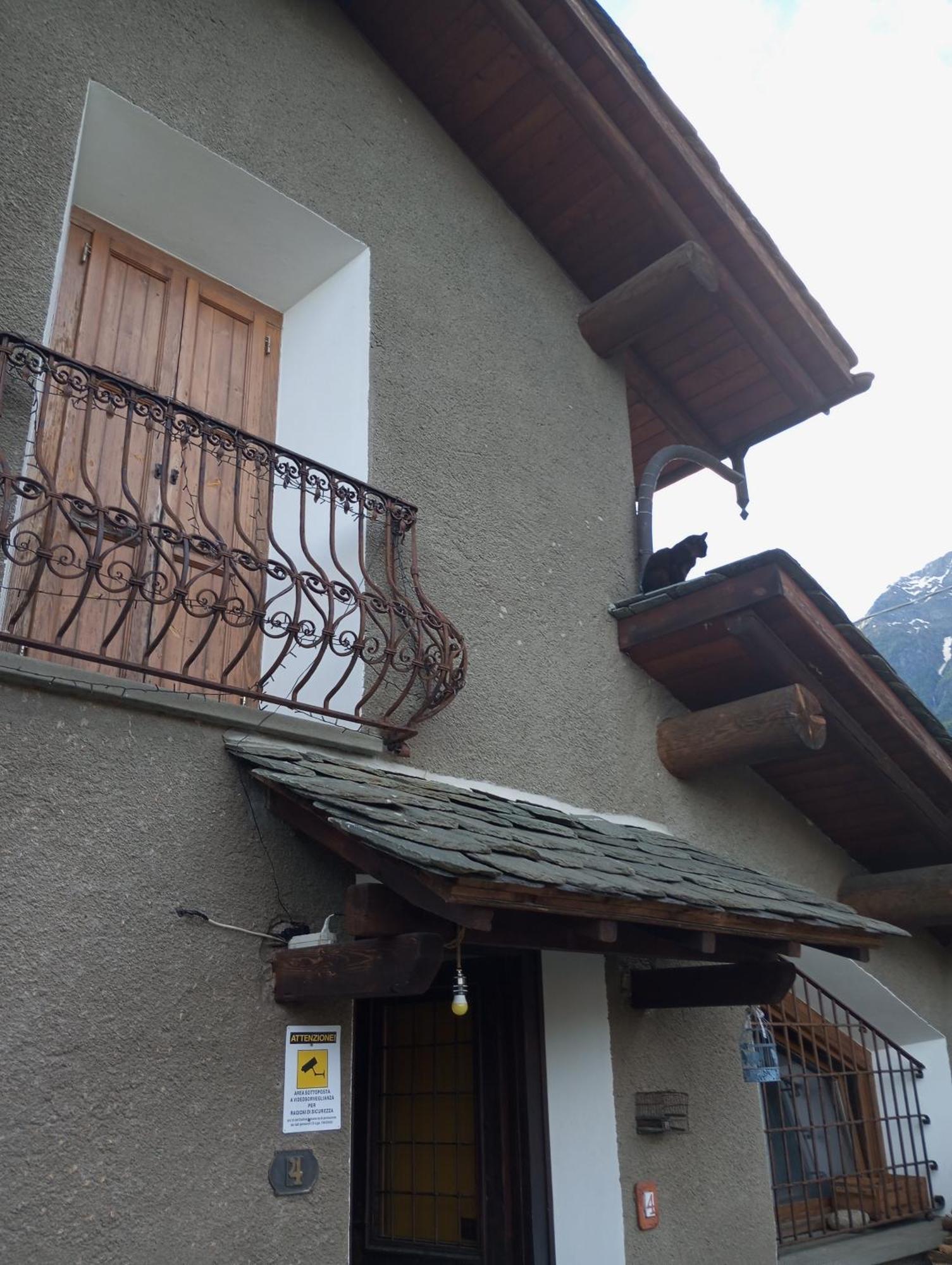 Rosina House E Chalet Colico Eksteriør billede